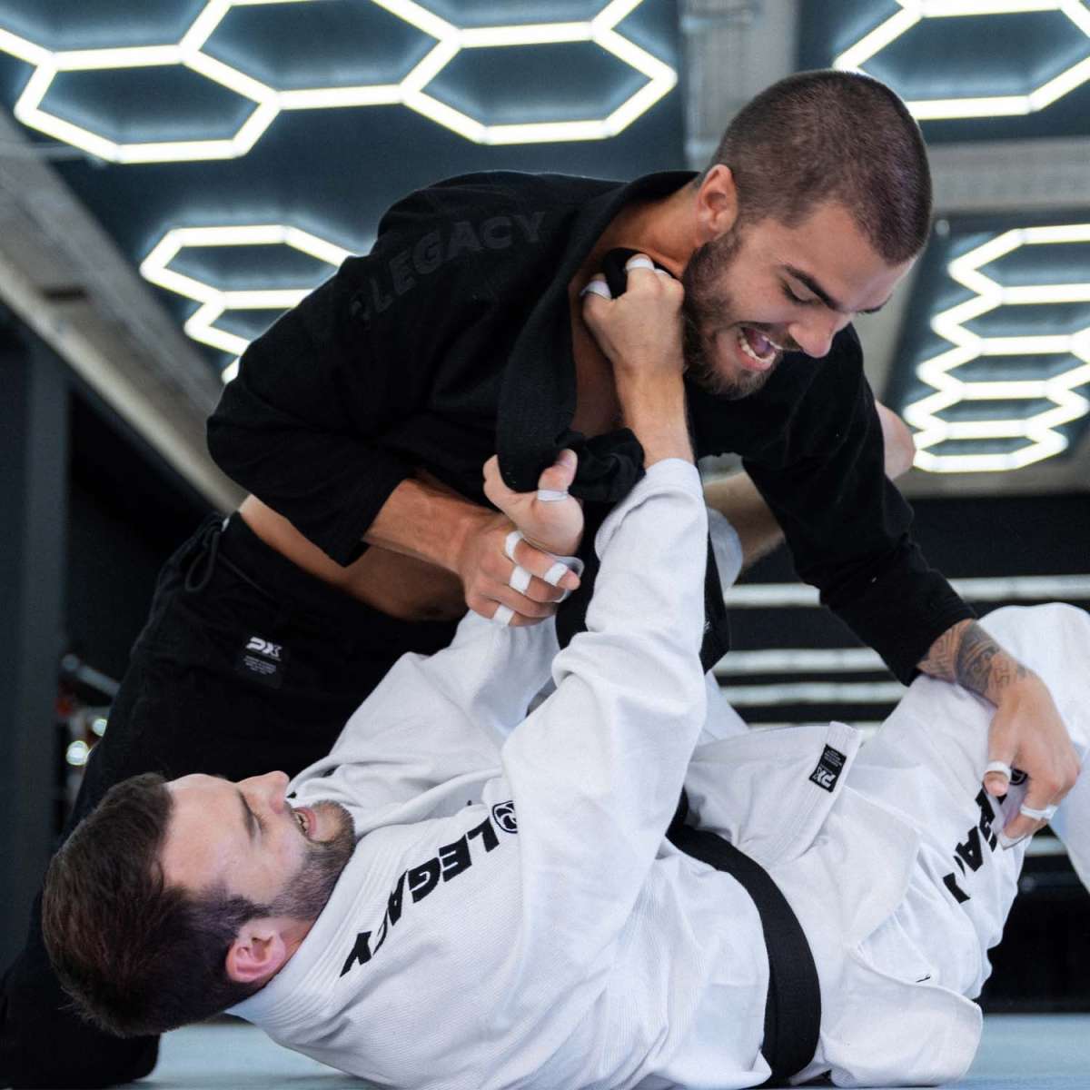 Phoenix: Legacy BJJ uniform, Vit