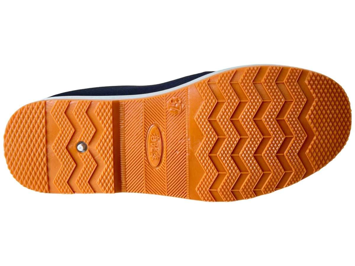 Phoenix: Kung Fu tofflor - Svart överdel, gummisula