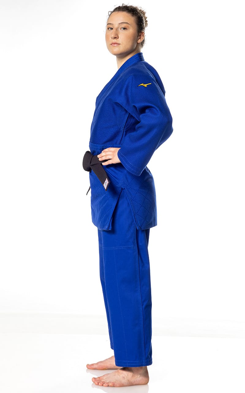 MIZUNO Yusho III Judodräkt – IJF 750 g